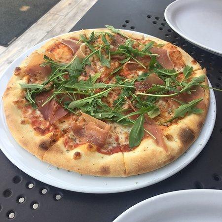 Osteria